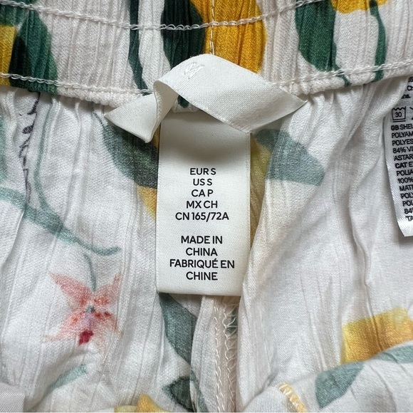 2/25 H&M Lemon Shorts Bermuda Culotte Resort Dressy Boxer Short Print viral - Picture 5 of 7